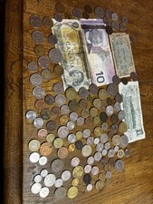 Monedas y billetes extranjeros 125 monedas mixtas y 4 billetes!!!!! segunda mano  Embacar hacia Mexico