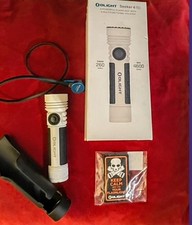 Patch raro OLIGHT White Seeker 4 Pro Plus! Lanterna poderosa 4600 Lume comprar usado  Enviando para Brazil