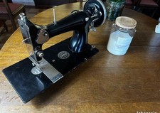 Machine coudre vintage d'occasion  Pernes