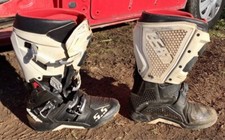 Leatt 5.5 10.5 usato  Pinerolo