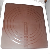 Tupperware feuille cuisson d'occasion  Bréval