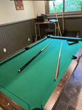 Old pool table for sale  Saint Joseph