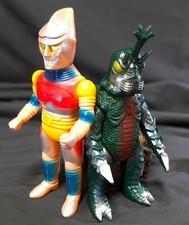 Boneco Bullmark Jet Jaguar Megalo M1 reimpressão vinil macio conjunto com 2 vintage JP, usado comprar usado  Enviando para Brazil