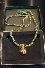 Beau pendentif collier d'occasion  Annecy