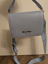 Tasche tommy hilfiger gebraucht kaufen Tasche tommy hilfiger gebraucht kaufen  Meiningen