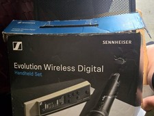 Sennheiser 835 set for sale  Houston