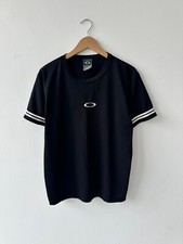 Camiseta vintage Oakley Software, usado comprar usado Camiseta vintage Oakley Software, usado comprar usado  Enviando para Brazil