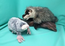 Conjunto de 2 bonecos de mão de brinquedo de pelúcia Folkmanis - 19" texugo e 13" toupeira comprar usado  Enviando para Brazil