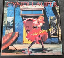 Cyndi Lauper She's So Unusual LP OG PRESSING 1983 Portrait Records L@@K! comprar usado Cyndi Lauper She's So Unusual LP OG PRESSING 1983 Portrait Records L@@K! comprar usado  Enviando para Brazil