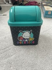 Mini lixeira Sanrio 1994 Pochacco metal estanho mesa com tampa comprar usado  Enviando para Brazil