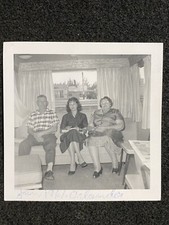 Foto instantânea antiga de 1961 da família de Orlando Flórida FL em trailer em casa comprar usado  Enviando para Brazil