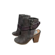 Dolce vita booties for sale  Warren