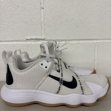 nike volleyball shoes for sale  North Canton