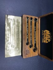 Mac Tools 1998 24K banhado a ouro conjunto de chaves de linha de porca plana 60º aniversário comprar usado Mac Tools 1998 24K banhado a ouro conjunto de chaves de linha de porca plana 60º aniversário comprar usado  Enviando para Brazil