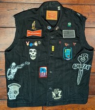 Levi black denim d'occasion  Expédié en Belgium
