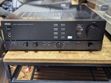 Akai integrated amplifier d'occasion  Expédié en Belgium