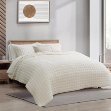 Luxury velvet quilt for sale  Brentwood