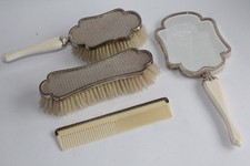 Nécessaire toilette argent d'occasion  Seyssel