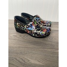 Dansko clog women for sale  Marshalltown