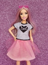 Barbie doll fashionistas usato  Chioggia