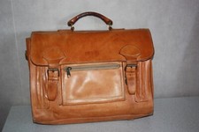 Bree cartable cuir d'occasion  La Roche-Posay