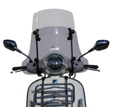 Parabrezza piaggio vespa usato  Gandino