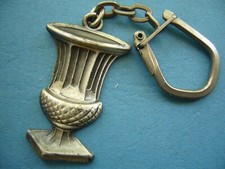 Porte clés poterie d'occasion  Mazan