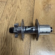 Moyeu 142x12 américain d'occasion  Metz-