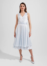 Vestido Hobbs Viola cetim fit and flare azul pálido Reino Unido 16 RRP £169 comprar usado  Enviando para Brazil
