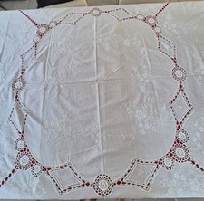 Nappe ronde brodée d'occasion  Luçon