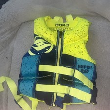 Colete salva-vidas infantil Hyperlite 3237 33 lb a 55 lb multicolorido comprar usado Colete salva-vidas infantil Hyperlite 3237 33 lb a 55 lb multicolorido comprar usado  Enviando para Brazil