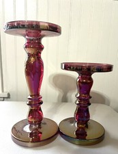 Conjunto de 2 castiçais de vidro vermelho iridescente cônico de pilar comprar usado  Enviando para Brazil