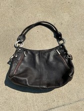 BOLSA DE OMBRO FABRIZIO POKER COURO MARROM DA ITÁLIA comprar usado BOLSA DE OMBRO FABRIZIO POKER COURO MARROM DA ITÁLIA comprar usado  Enviando para Brazil