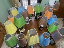 Lampade fatte con usato  Galliera
