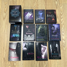 Books by P.C. Cast & Kristin Cast Assorted Options "You Choose" comprar usado  Enviando para Brazil