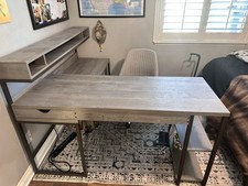 Shaped desk for sale  Las Vegas