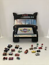 Usado, Estuche de transporte para camión Galoob Micro Machines negro -Bloqueo de carrera-23 vehículo -LEER DESCRIPCIÓN- segunda mano  Embacar hacia Argentina