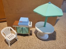 Churrasqueira Little Tikes Barbie My Size, mesa com guarda-chuva e uma cadeira comprar usado  Enviando para Brazil