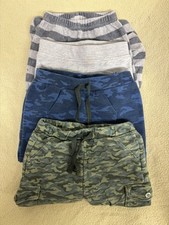 Babyhosen set 74 gebraucht kaufen  Meißen-Umland