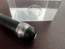 Montblanc testa meccanismo usato  Roma