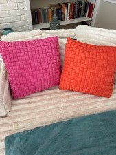 Throw pillows set for sale  Kingsport