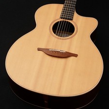 Lowden 32c chitarra usato Lowden 32c chitarra usato  Spedire a Italy