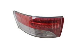 Toyota avensis taillight for sale  DUNGANNON