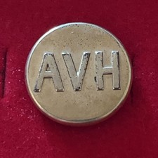 Hunt button. axe for sale  RYDE