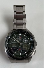 Orologio analogico uomo usato  Spedire a Italy