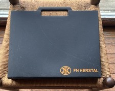 Herstal black hard d'occasion  Expédié en Belgium