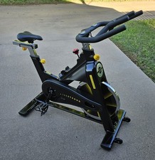 Livestrong indoor cycle for sale  Weatherford