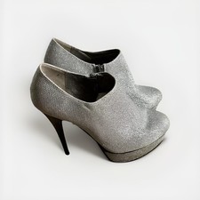 Ankle boots silver for sale  GREAT YARMOUTH