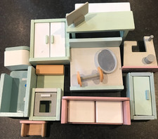 Group wooden toy for sale  WOLVERHAMPTON