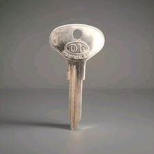 Volkswagen vehicle key for sale Volkswagen vehicle key for sale  NELSON